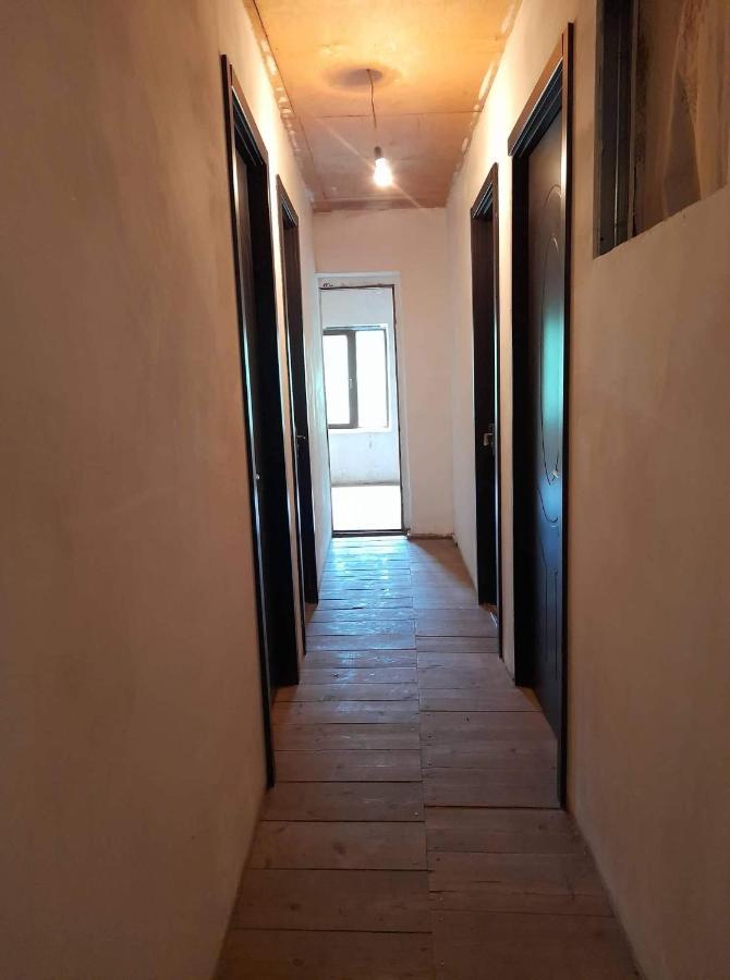 Guesthouse Lika Ushguli Buitenkant foto
