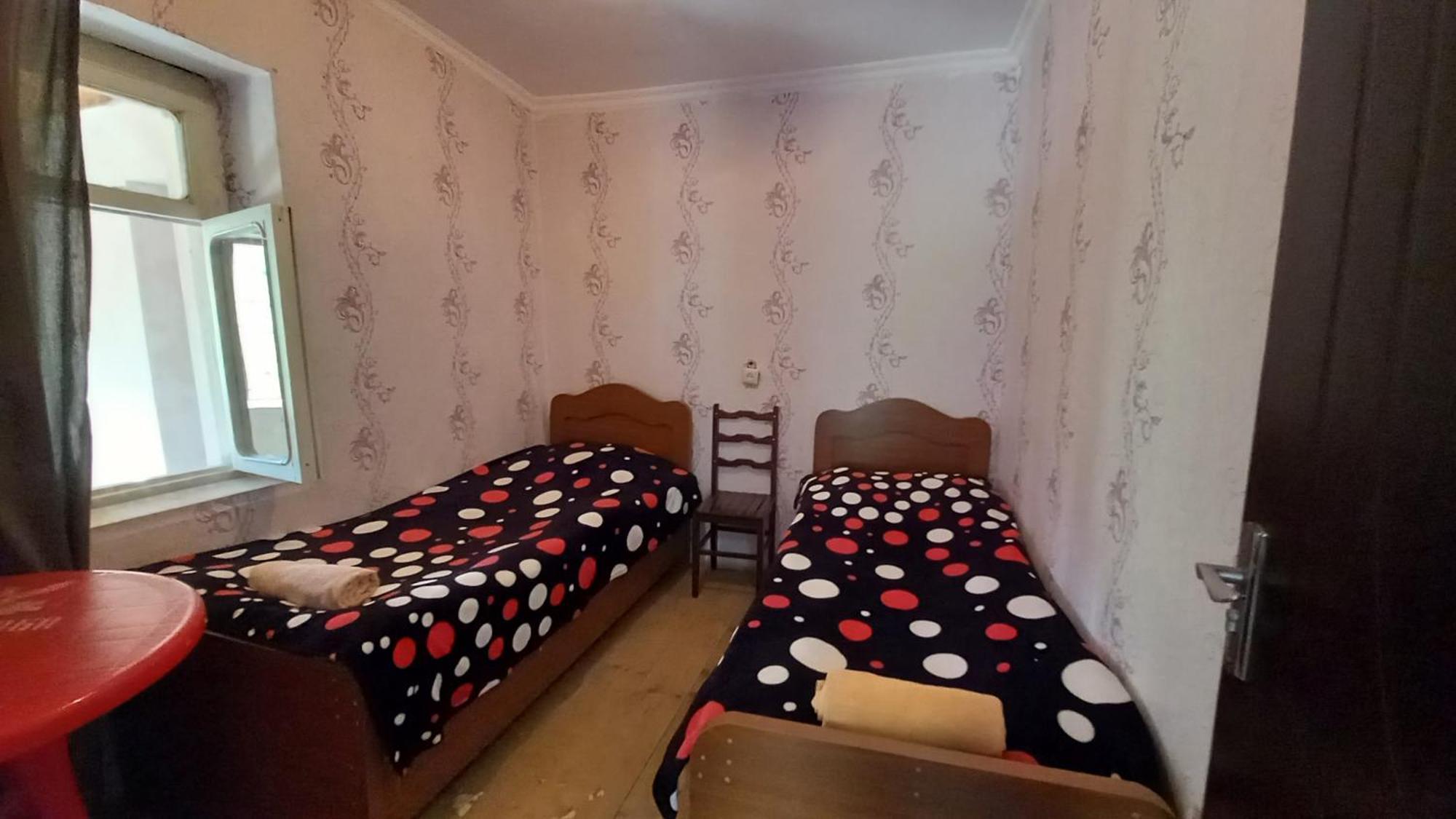 Guesthouse Lika Ushguli Buitenkant foto